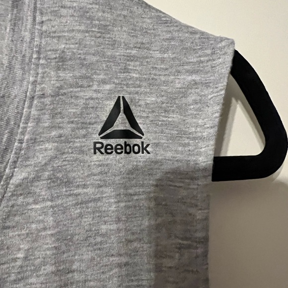 Reebok workout tank - Picture 1 of 3